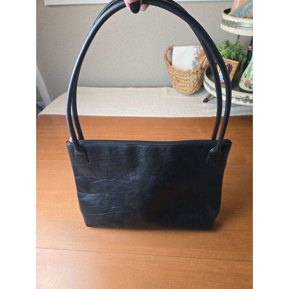Vintage Hobo International Black Leather Shoulder Bag Red Lining